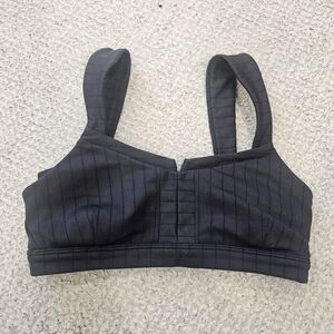ALO Yoga Pinstripe Jacquard Captivate Bra Anthracite XS